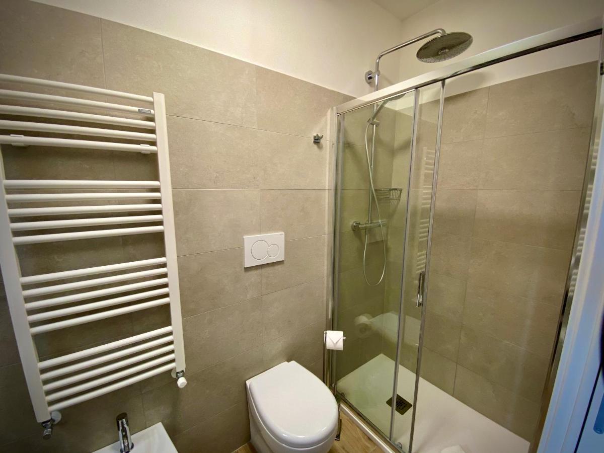 Five Flowers Guest House Triest Zewnętrze zdjęcie