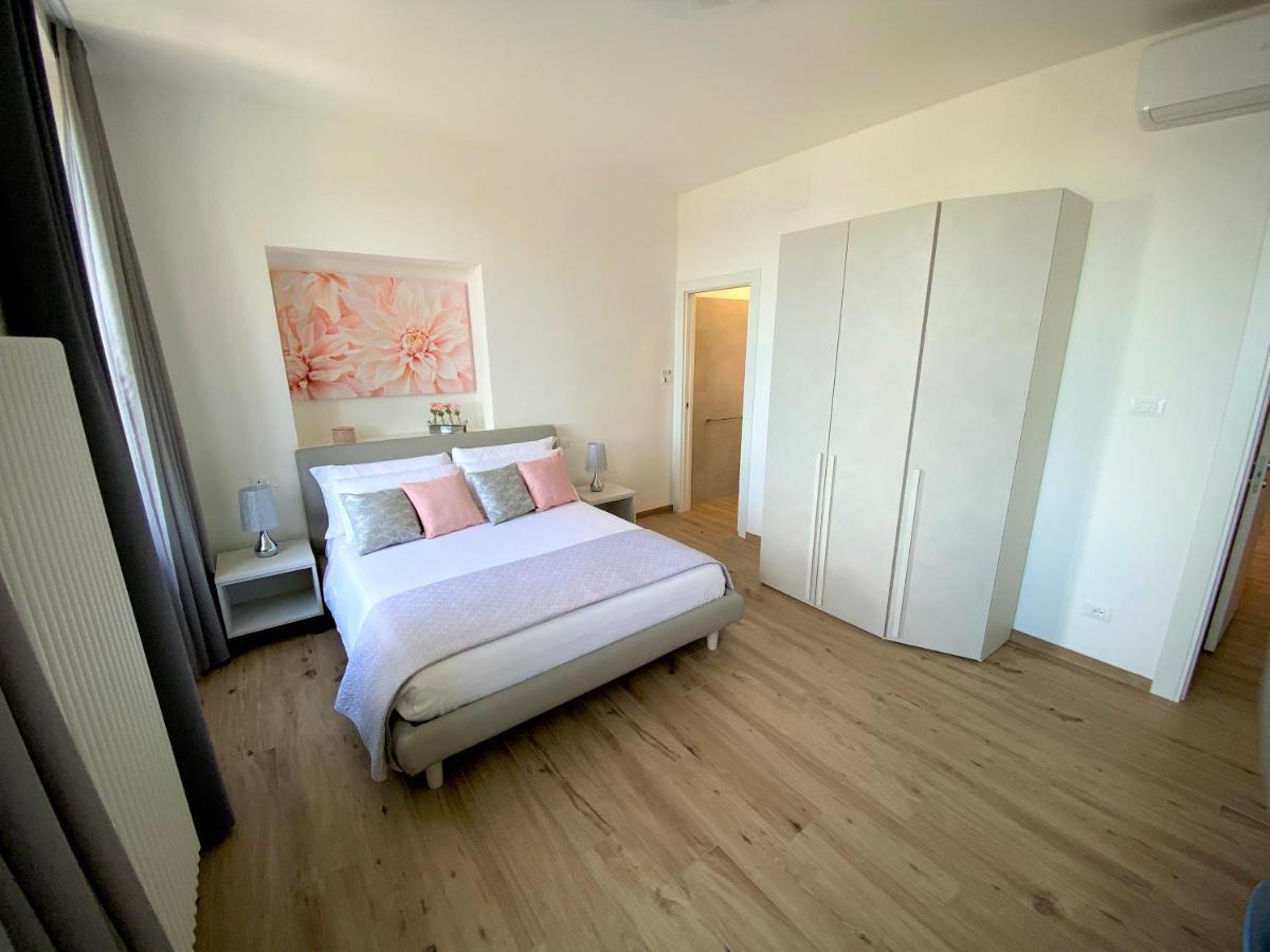 Five Flowers Guest House Triest Zewnętrze zdjęcie